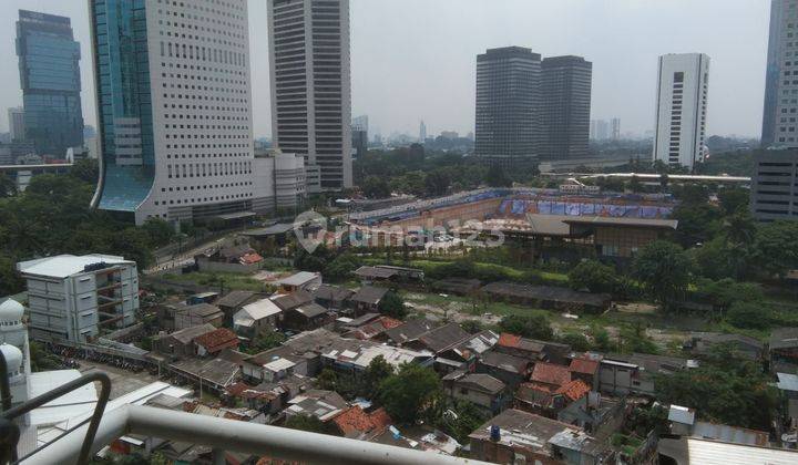 Apartemen 4 Kamar Tidur Furnished Sudirman Park Siap Huni Bagus 2