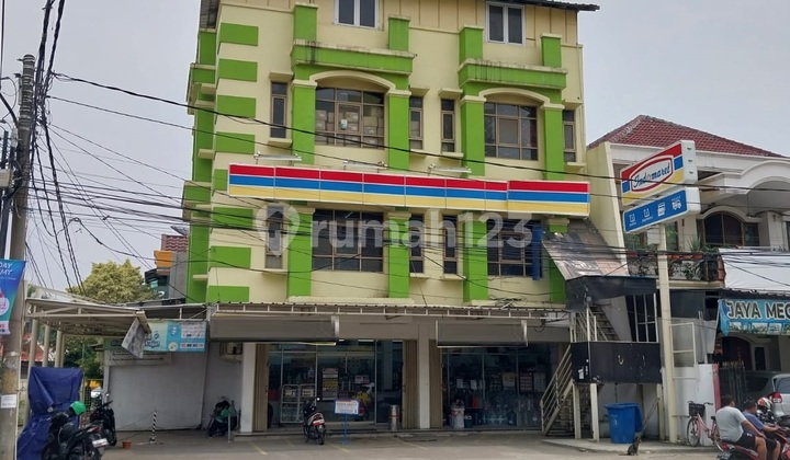Disewakan Ruko Komplek Perumahan Taman Surya Jakarta Barat 1