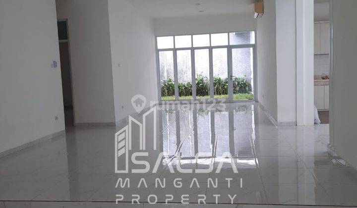 Disewakan Cepat Rumah Murah Siap Huni Lokasi Strategis Dekat Mall Pondok Indah Dan Dekat Jis Harga 300 Juta Dengan 3.kamar Tidur Area Pondok Indah Jakarta Selatan 1