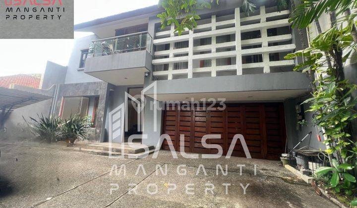 Disewakan Cepat Rumah Cantik Asri Terawat Bisa Kantor Dan Tempat Tinggal Harga Rp.550 Juta Area Menteng Jakarta Pusat 2