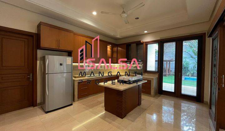 Disewakan Rumah Cantik Asri Tropical Garden Taman Cantik Tanah Luas Harga Murah Siap Huni Area Pejaten Kemang Jakarta Selatan  2