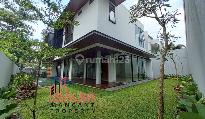 Disewakan Rumah Baru Bangunan 2lantai 5Kamar Tidur Single House Private Pool Minimalis Modern Tropical Garden Prime Lokasi Area Kemang Dalam Kemang Jakarta Selatan  1