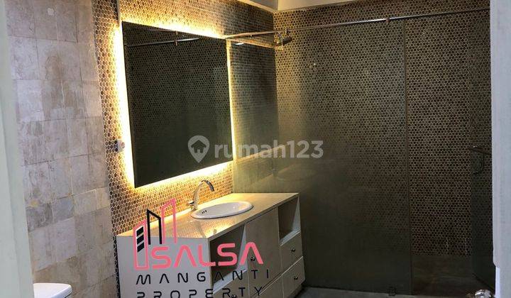 Disewakan Rumah Cantik Asri Siap Huni Bisa Kantor Atau Tempat Tinggal Semi Furnished Dan Pool Harga Murah Lokasi Dekat Sekolah Dan Perkantoran Area Kemang Jakarta Selatan  2