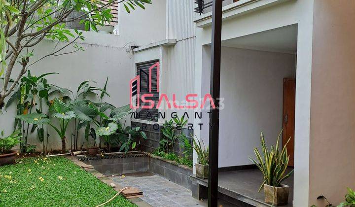 Rumah Cantik Harga Murah Siap Huni Cocok Tempat Tinggal Atau Investasi Lokasi Strategis Dekat Sekolah Dan Perbelanjaan Dan Perkantoran Area Kemang Cipete Jakarta Selatan  1