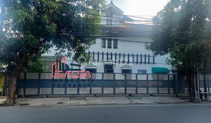 DISEWAKAN CEPAT RUANG USAHA CAFE ATAU RUMAH MAKAN ATAU BISA KANTOR ATAU KLINIK ATAU RESTORAN HARGA MURAH BANGET LOKASI PINGGIR JALAN RAYA DUREN TIGA PANCORAN MAMPANG PRAPATAN DEKAT LEMANG JAKARTA SELATAN  1