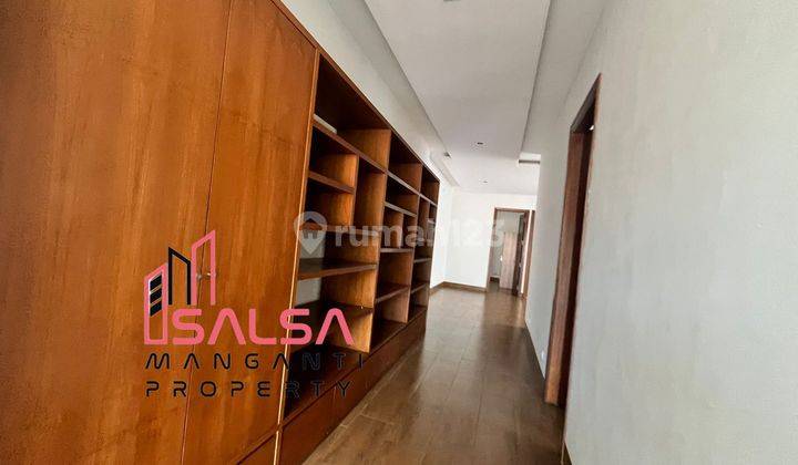 Disewakan Cepat Rumah Cantik Asri Siap Huni Harga Murah Lokasi Strategis Area Kemang Jakarta Selatan  2