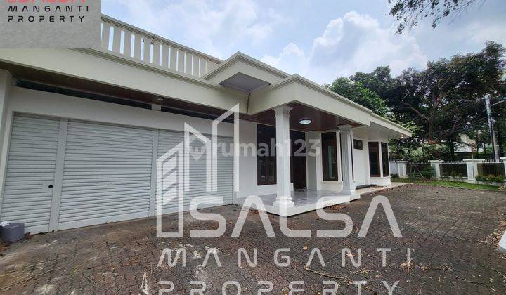 DISEWAKAN CEPAT RUMAH MURAH BISA KANTOR ATAU TEMPAT TINGGAL HARGA 450 JUTA DEKST BLOK M DAN MABES DAN DEKAT SENOPATI AREA KEBAYORAN BARU JAKARTA SELATAN 1