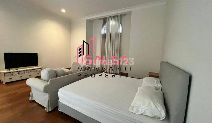 Disewakan Rumah Cantik Modern Furnish Siap Huni Dalam Compound Kamar Tidur 3 Private Pool Area Kemang Bangka Jakarta Selatan  2