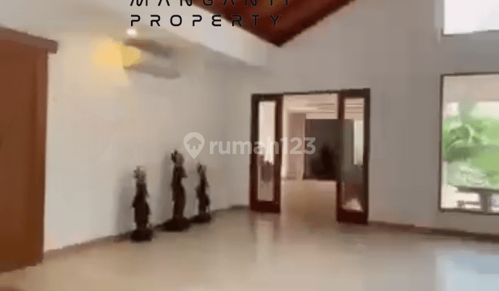 Dijual Cepat Rumah Murah Tanah 706 M Bisa Buat Mini Compound Atau Rumah Baru Harga Murah 18 M SHM Lokasi Kemang Jakarta Selatan  2