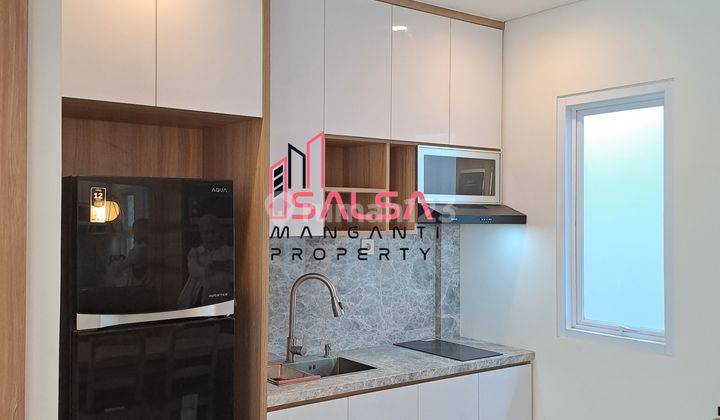 Dijual Cepat Rumah Baru Furnish Bangunan 3 Lantai Harga 3M An Lokasi Strategis di Tebet, Kota Jakarta Selatan, Daerah Khusus Ibukota Jakarta