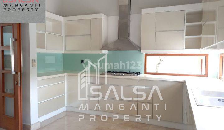 Disewakan Cepat Rumah Cantik Harga Murah 750 Juta Lokasi Strategis Dalam Compound Pagar Sendiri Dekat Sekolah Internasional Dan Ais Dan Newzealand Dekat Pejaten Ampera Dan Kebayoran Baru Dan Cipete Area Kemang Jakarta Selatan 2