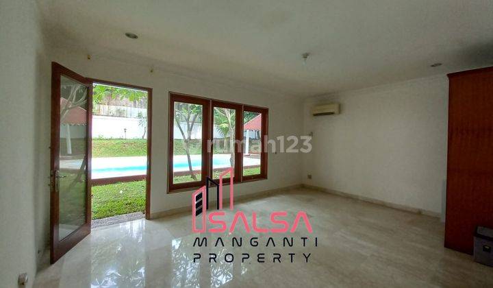 Dijual Cepat Rumah Cantik Asri Tanah Luas Harga Murah Siap Huni Lokasi Strategis Area Kemang Dalam Bebas Banjir Area Pejabat Dan Expat Kemang Jakarta Selatan  2