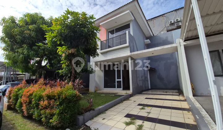 Azalea Gading Serpong Type 8x17 rapi renovasi minor , Shm bisa Kpr