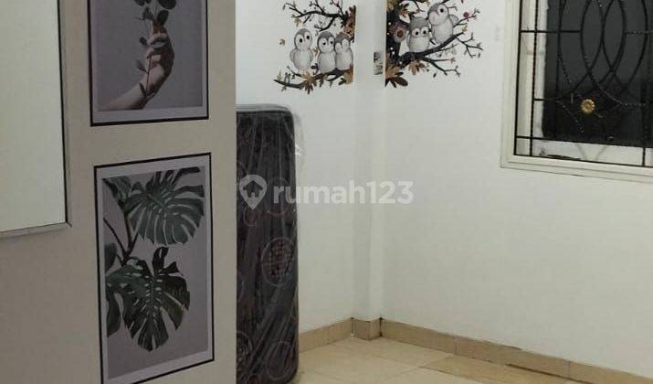 Dijual Rumah Kost2an Hoek Di Rajawali Selatan
 1