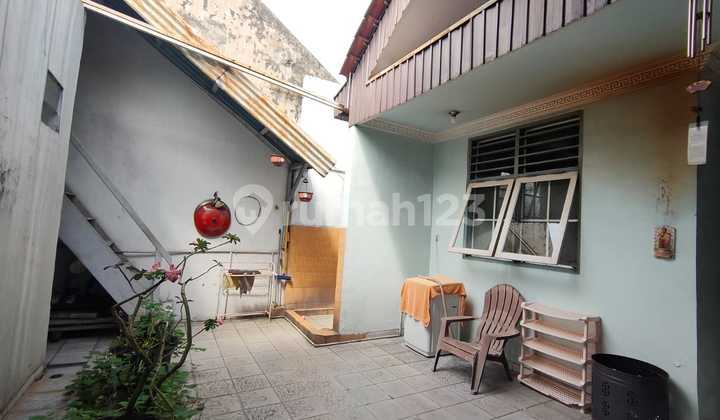 Ruko dan Rumah 7x48 Posisi Strategis untuk Invest di Jatinegara