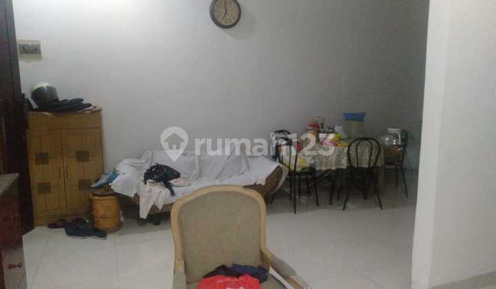 House for Quick Sale 6x17 Ready to Occupy Renovated in Kelapa Gading 2