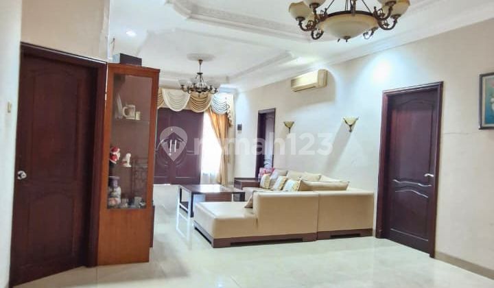 Good Ready-to-Occupy House 12x17 Fully Furnished Taman Nyiur Sunter 2