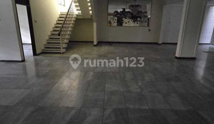 Rumah 2 lt 20x 15 Bagus siap Huni di Janur Indah Kelapa Gading 2