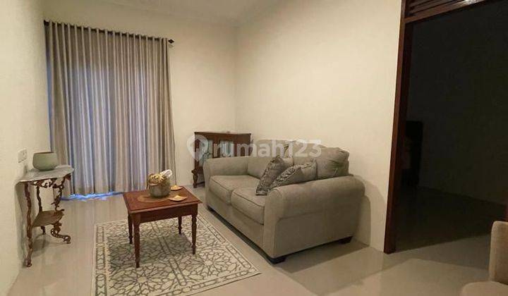 ruang tamu di jual rumah fully furnished