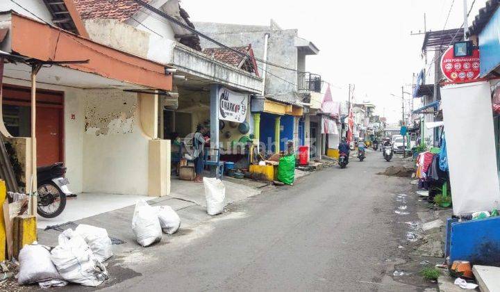 HOT !! Murah puol

Jual RUMAH USAHA

O jl RAYA

Jl.Putat jaya lebar

Kel Putat jaya

Kec sawahan

SBY. HEN.B138 2