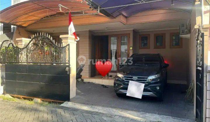 Rumah Bagus Siap Huni Lokasi Strategis Manyar Indah Surabaya 1