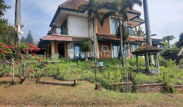 Villa Bagus Panderman Strategis Jalan Mangga Batu, Malang  1