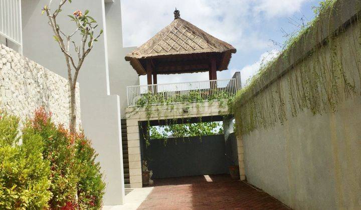 DIJUAL MURAH VILLA MODERN VIEW LAUT PANDAWA 1