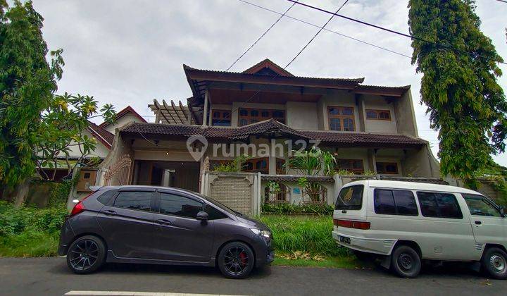 HOUSE FOR SALE IN DENPASAR CITY CENTER GATOT SUBROTO 1