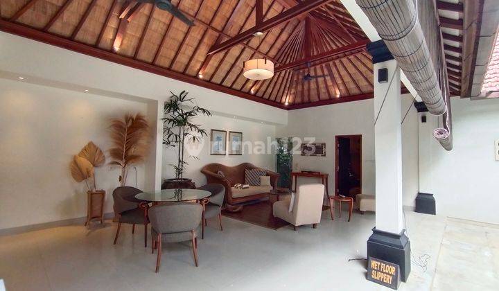 DIJUAL LEASEHOLD VILLA MODERN DI PUSAT SEMINYAK 1