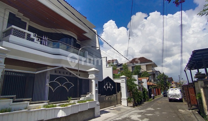 Affordable Luxury House Ready to Occupy in Central Gatot Subroto Area