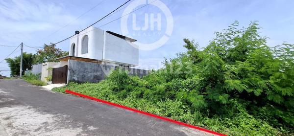 Land In Tourist Area At Tumbak Bayuh, Pererenan, Good Road Access, Suitable For Villa, Close To Pererenan Beach And Canggu Area