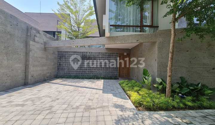 Luxury Freehold Villa For Sale Very Close To Pererenan Beach 2