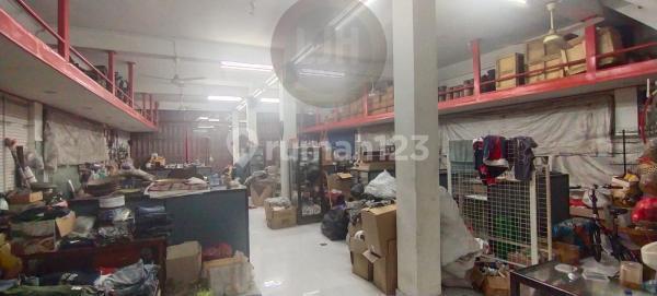 Cocok untuk Bisnis atau Kantor, Rumah Toko di Area Kuta, Dekat dengan Sunset Road, Central Parking Kuta, dan Bandara Internasional Ngurah Rai