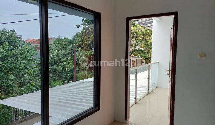 Rumah di Ciwastra 2 Lantai SHM Bagus 1