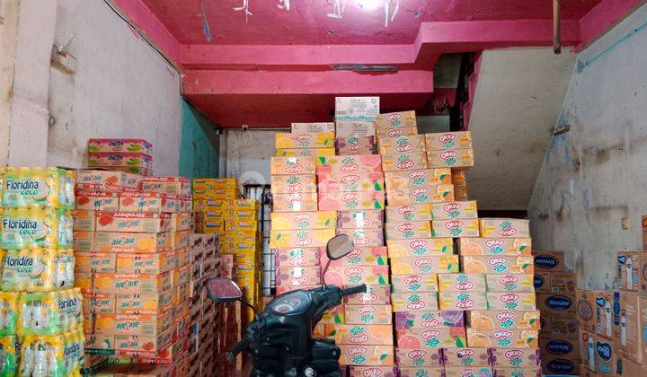 Ruko di Jalan caringin siap untuk usaha  4