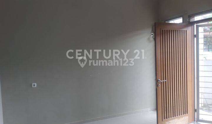 Rumah Minimalis Taman Holis Indah 2 Bandung 1