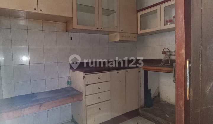 Rumah Hitung Tanah Di Sayap Naripan kota Bandung 2