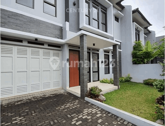 Ready Stock Rumah Baru 2 Lantai Batununggal Indah