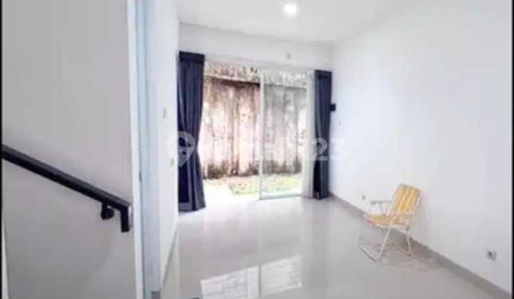 Disewakan Rumah Rapi Terawat Siap Huni di Talaga Bestari  2