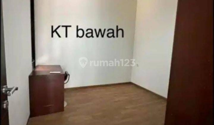 Disewakan Rumah Baru Bagus Semi Furnish Rapi Terawat Suvarna Sutera Lingkungan Nyaman 2