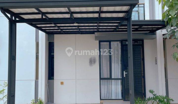 Disewakan Rumah 2 Lt Semifurnish Rapi Terawat di Lippo Karawaci 1