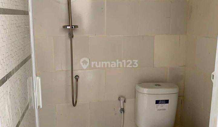 Cluster nempel kota harapan indah di tanah Tinggi kota bekasi Rumah 5