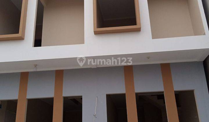 Dijual Ruko Siap Usaha 2 Lantai dekat Harapan Indah Bekasi 2