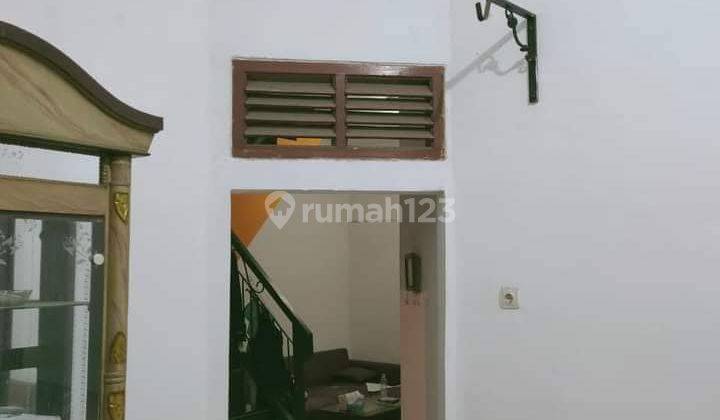 Rumah Secondary Keren 2 Lantai Siap Huni di Cikarang Pusat Bekasi 12