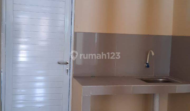 Rumah Baru Murah dekat stasiun bekasi SHM Semi Furnished  4