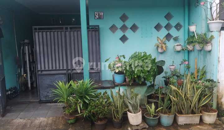 Rumah 2 lantai dijual cepat di griya bukit jaya 1