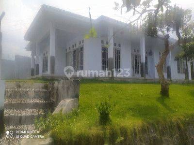  Villa plus Tanah Yg Luas SHM Di kota Sukabumi  1