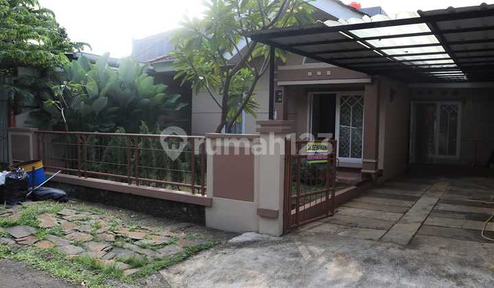 Rumah Luas Tanah 200m2 Di Kencana Loka Bsd City, Shm On Hand 2