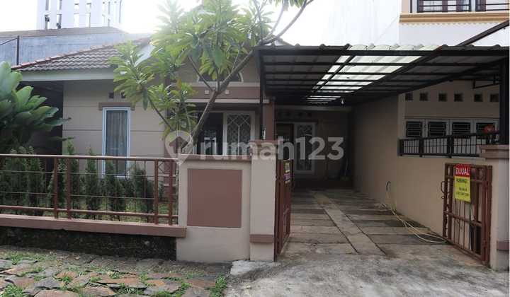 Rumah Luas Tanah 200m2 Di Kencana Loka Bsd City, Shm On Hand