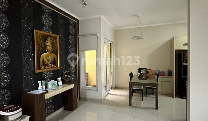 Rumah Cantik Posisi Hook Di Delatinos Bsd City, Legalitas Shm 2